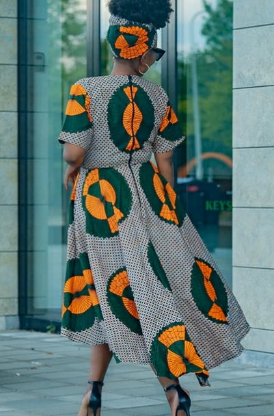 Robe africaine évasée en wax a