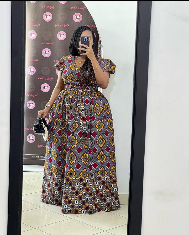 Tenue Africaine de haut et jupe en wax ANKARA dress Ik mode africaine